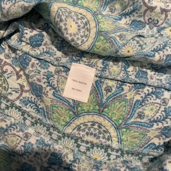 J. Jill Sleeveless Top Women XS Blue Green Excellent Mandala Geometric Rayon - Picture 6 of 8